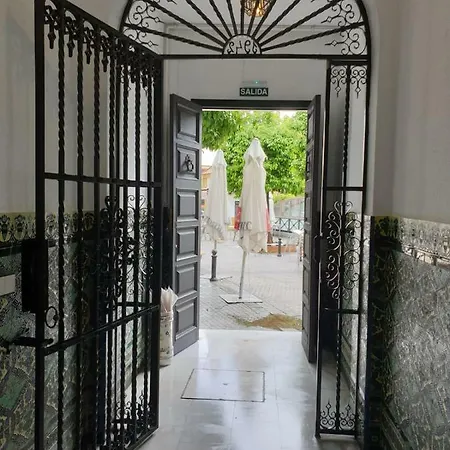 Casa Puerta De Santa Cruz * Seville