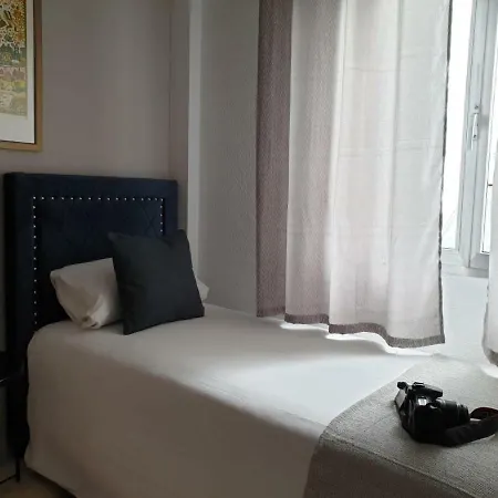 Casa Puerta De Santa Cruz Apartment *