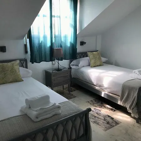Casa Puerta De Santa Cruz Apartment *