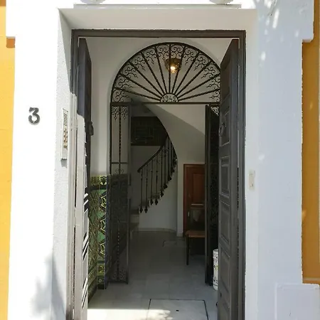 Apartment Casa Puerta De Santa Cruz *